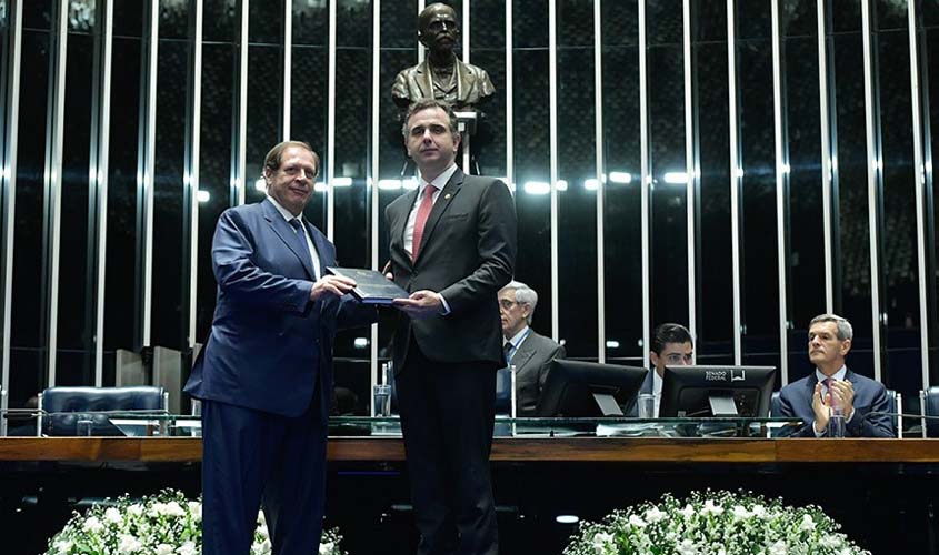 Novo Código Civil: Senado recebe anteprojeto de juristas e analisará o texto 