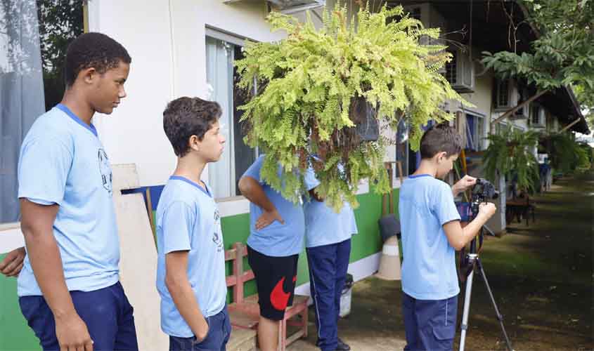 Oficina de produção audiovisual capacita estudantes