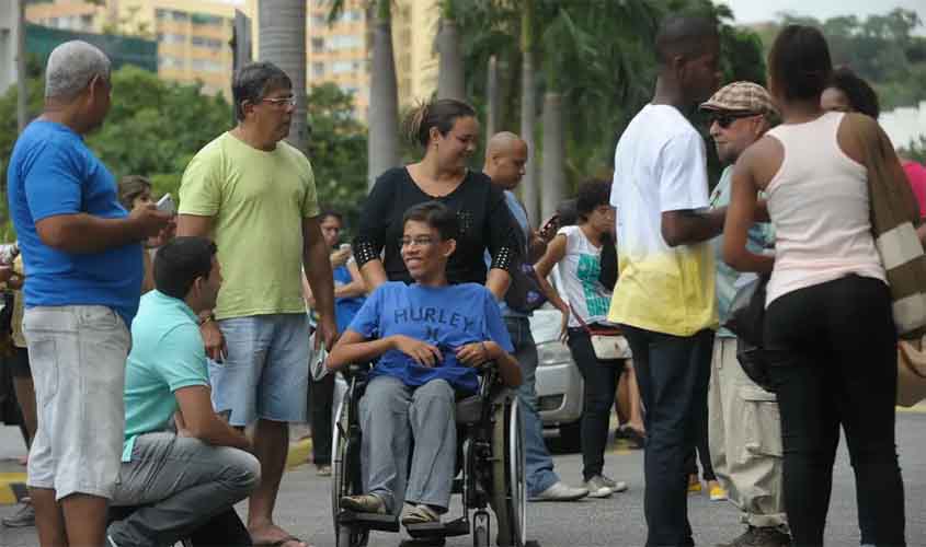 Presença de rampa para cadeirante aumenta quatro vezes em 12 anos