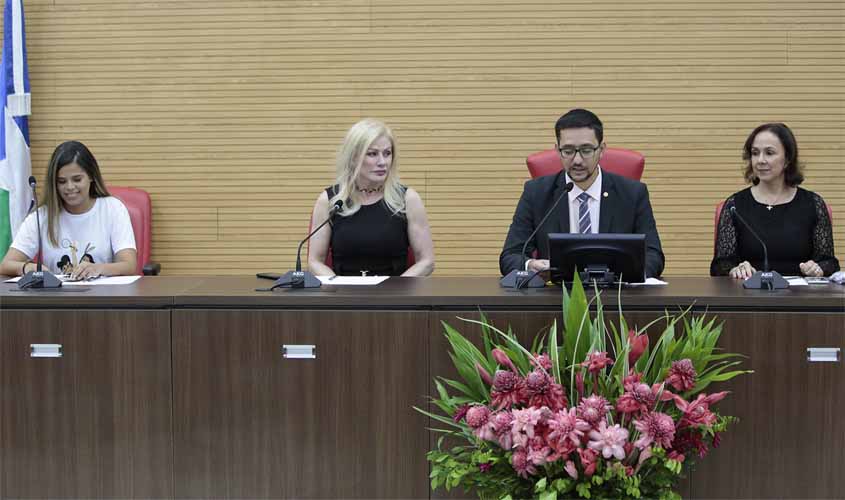 Deputado Anderson Pereira entrega Voto de Louvor à Patrulha Eleitoral