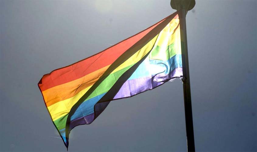 Entidades defendem maior participação LGBT+ na política