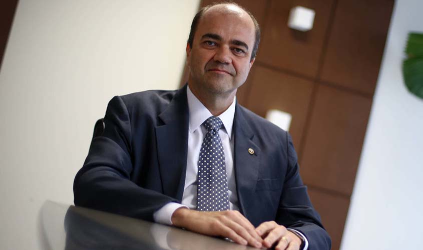 Redução do FGTS e a pauta ultraliberal do Governo de destruição de direitos sociais