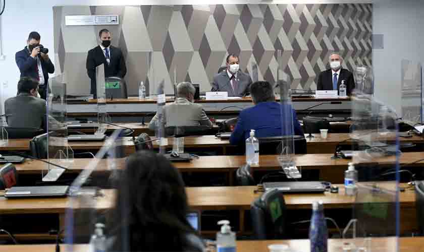 CPI suspende trabalhos e quer condução coercitiva de empresário
