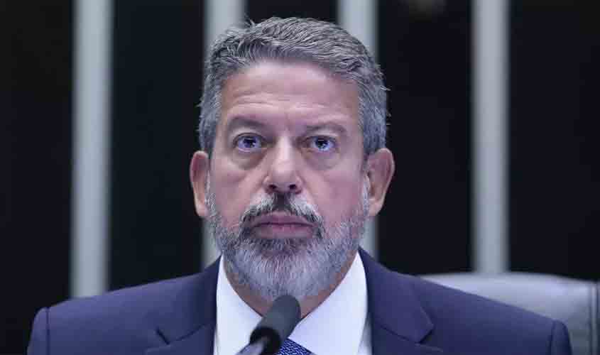 Aborto nacionaliza eleição municipal