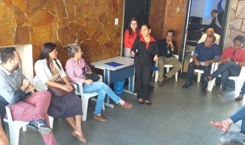 Servidores estaduais é quem vão definir suas propostas de melhorias salariais, diz presidente do Sintraer