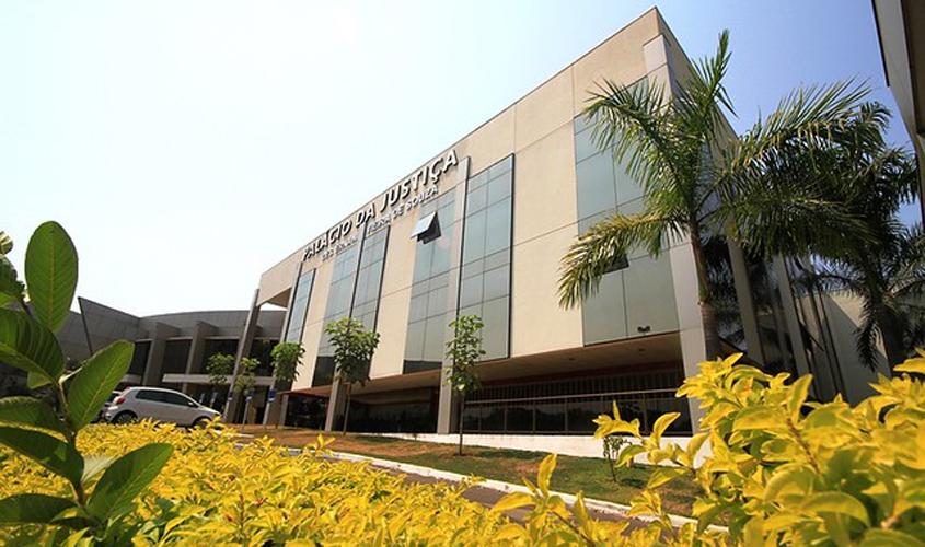 Corregedor cobra providências em caso de defensora expulsa de audiência