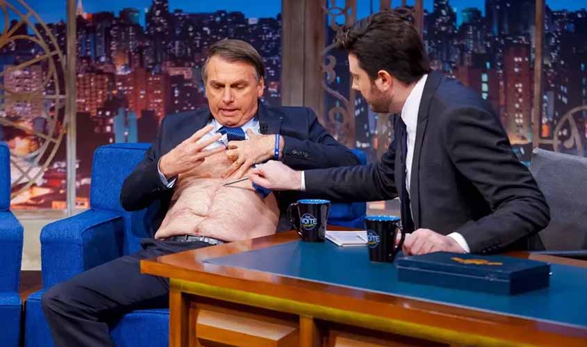 Danilo Gentili diz que foi demitido do SBT por criticar Eduardo Bolsonaro