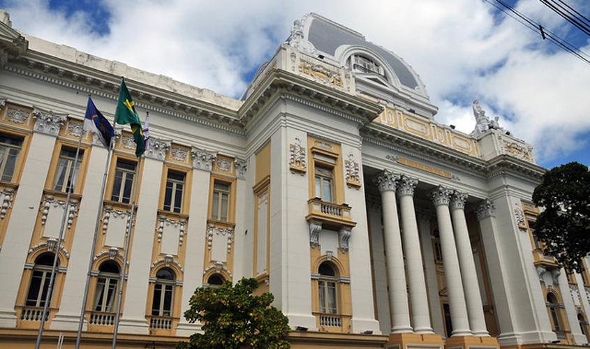 TJPE terá de prestar informações sobre premiação de juízes e servidores