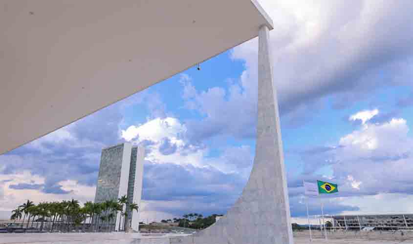 Supremo prorroga prazo para Poderes chegarem a solução consensual sobre desoneração da folha