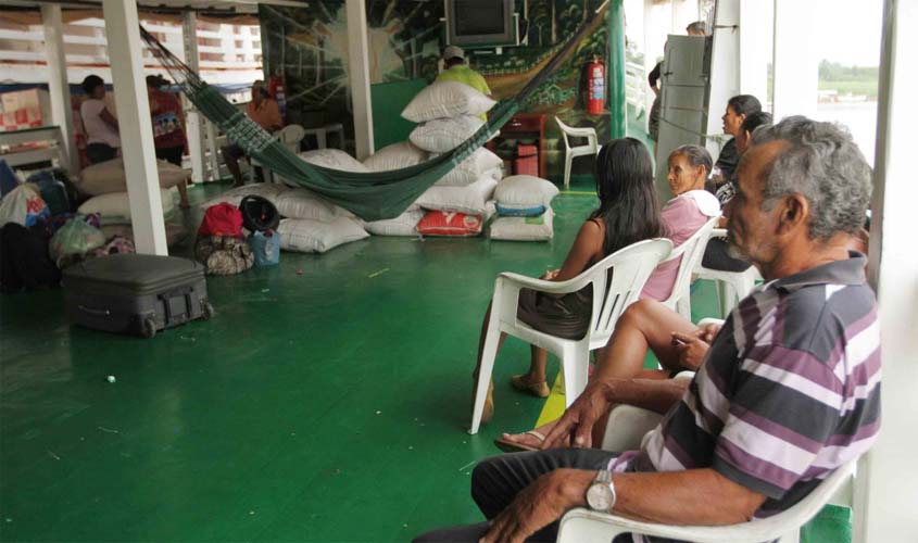 Barco Deus é Amor segue segunda-feira para captar produção agrícola de comunidades ribeirinhas do Baixo Madeira