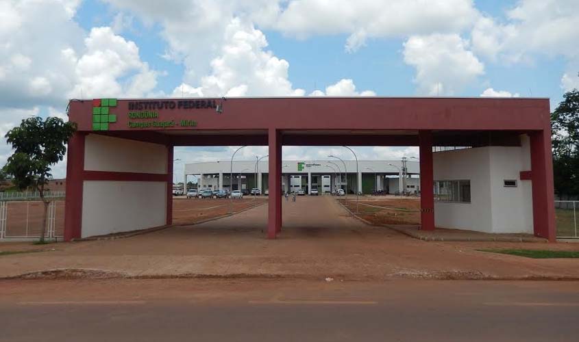 Campus Guajará-Mirim seleciona professor substituto de Pedagogia