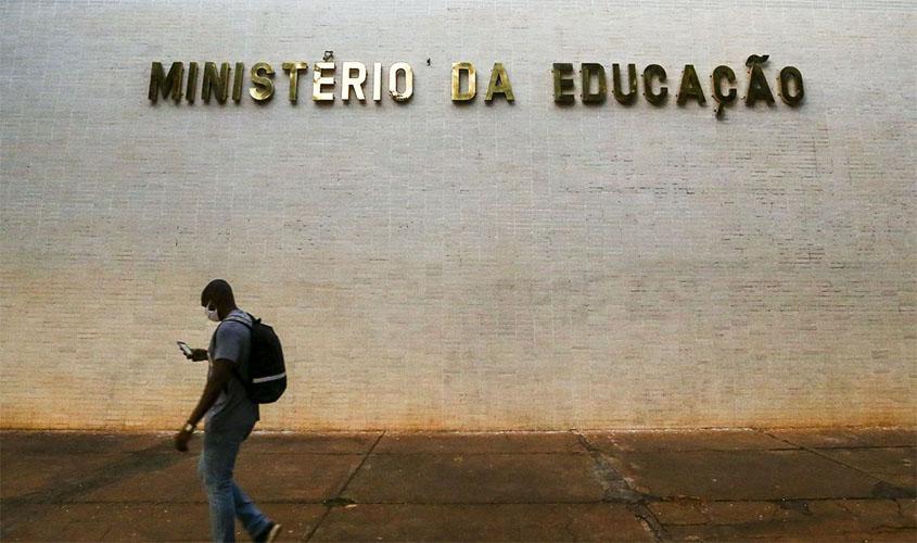 MEC disponibilizará internet a alunos de universidades federais