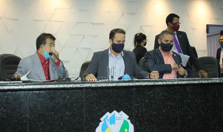 Câmara aprova complemento de R$ 600 para servidores da Saúde