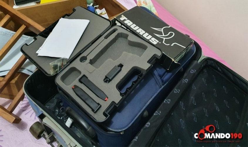 Após homicídio, PM encontra arma de fogo que estava no sítio de ex-presidiário que foi morto a tiro, em Ji-Paraná