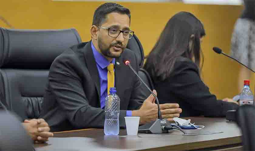 Deputado Anderson alertou sobre a falta de segurança e as péssimas condições do presídio que registrou fuga em massa nesta terça