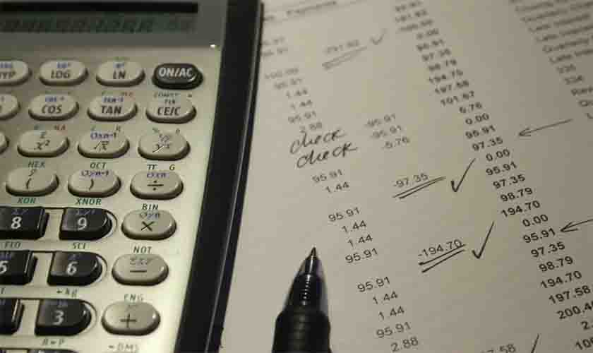 O que é e como calcular o décimo terceiro?