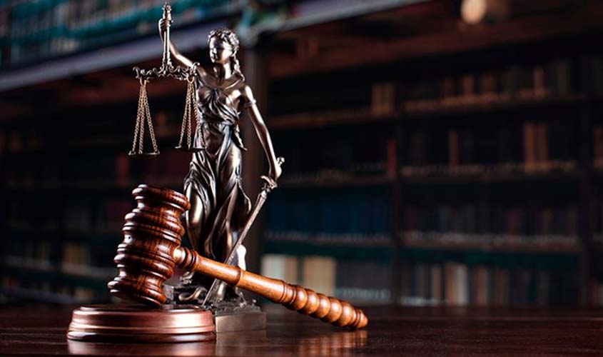 Cliente atingida por faca em churrascaria será indenizada