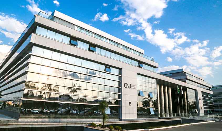 Decisão do CNJ fortalece advocacia e garante acesso à Justiça sem exigência administrativa prévia