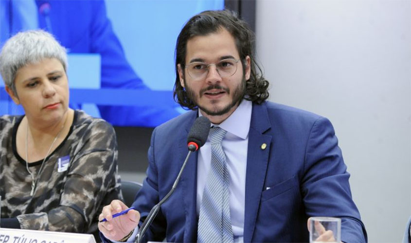 Especialistas repudiam apologia à ditadura militar e ao autoritarismo