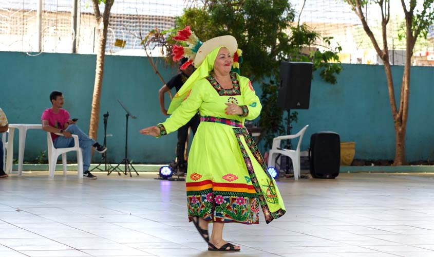 Show de Talentos do Idoso encanta e valoriza vivências