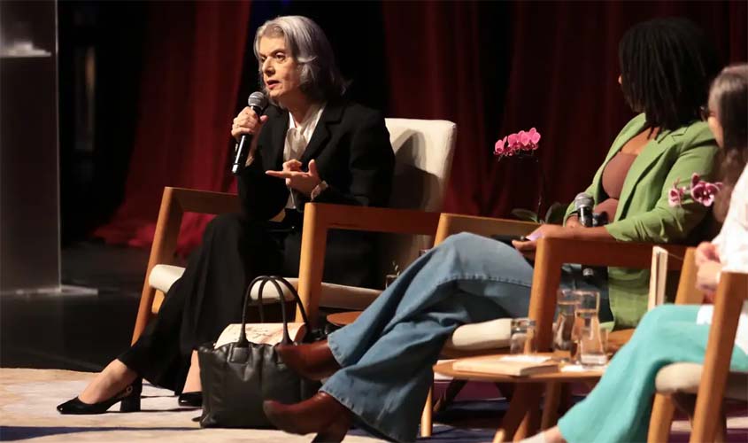 Cármen Lúcia reafirma posição sobre mulheres no STF