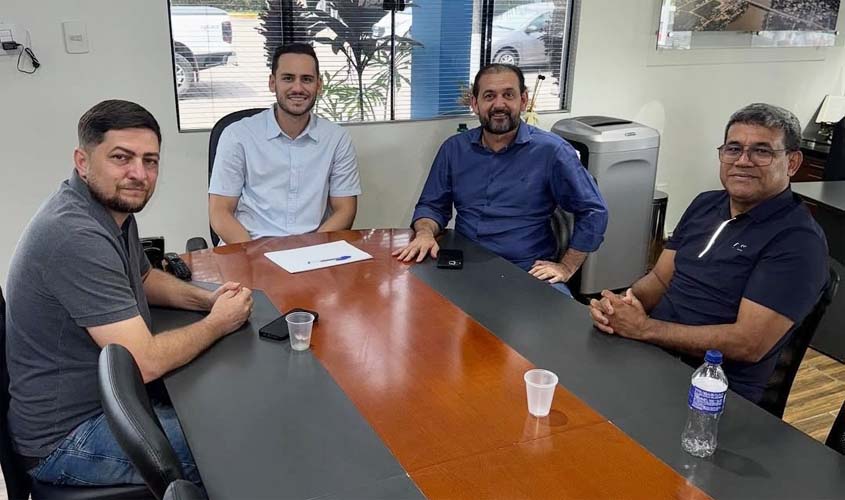 Laerte Gomes se reúne com prefeito de Ji-Paraná