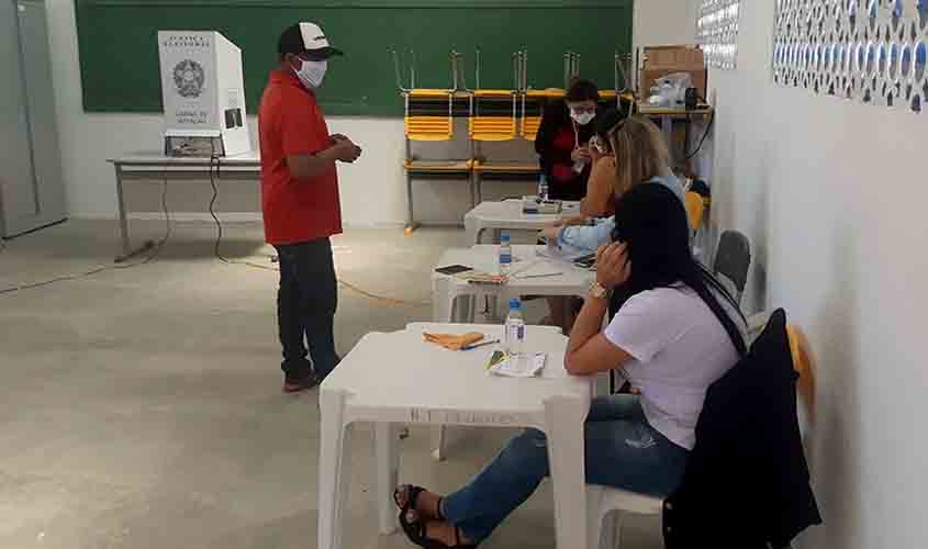 Primeiro turno teve recorde de abstenção em eleições municipais desde 1996