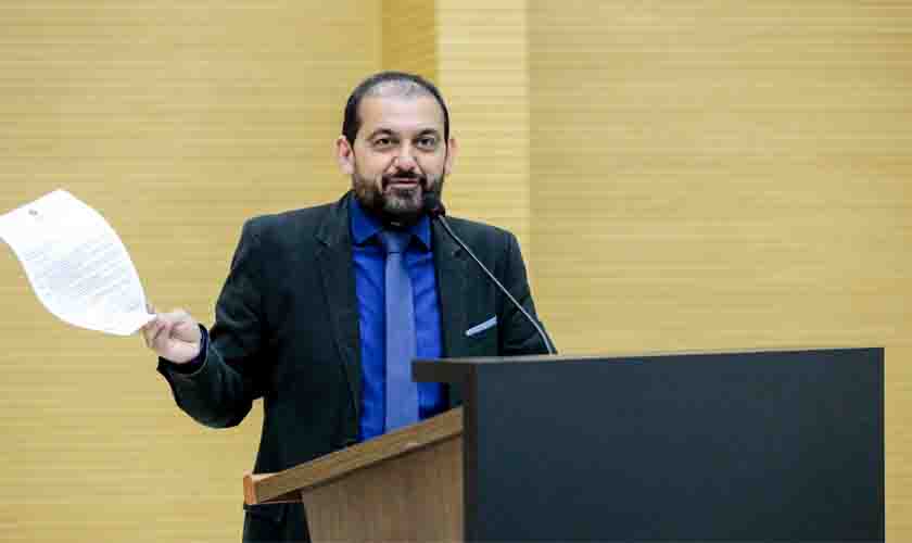 Deputado Laerte Gomes aborda falhas de gestão na Sedam e fechamento de empresas por falta de licenciamento ambiental