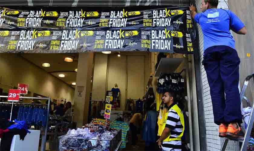Vendas na Black Friday devem cair pela primeira vez em cinco anos