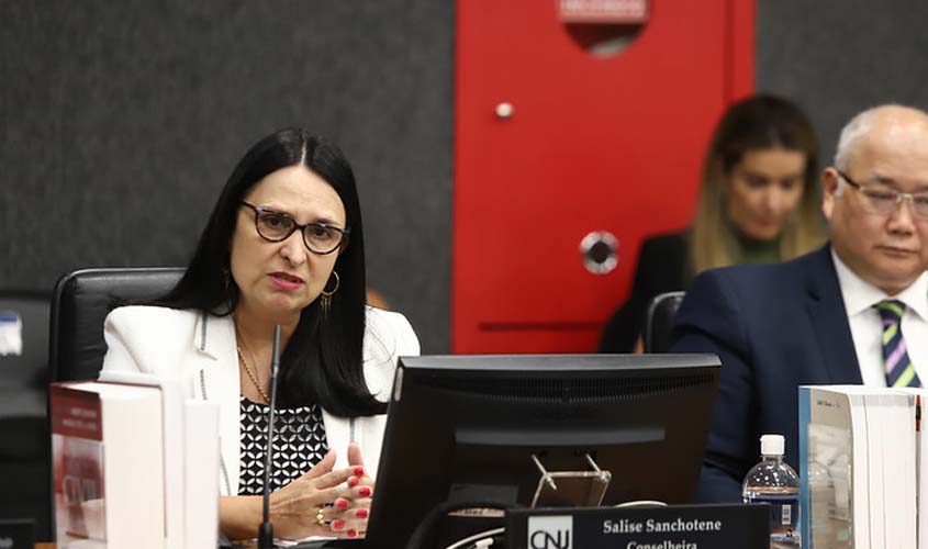 Acusado de omissão, juiz de Santa Catarina recebe pena de advertência