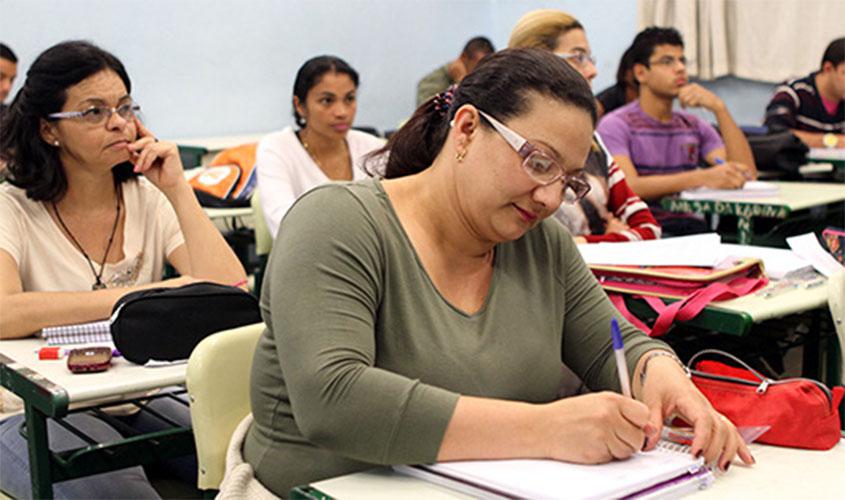 Prefeitura abre rematrículas da Educação de Jovens e Adultos para 2020