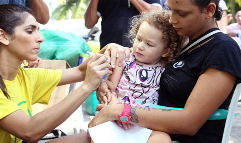Ministério da Saúde amplia público para vacinas contra febre amarela e gripe