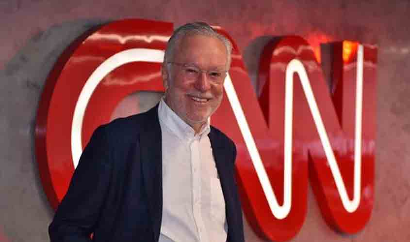 Alexandre Garcia dispara barbaridades sobre vacina e revolta internautas