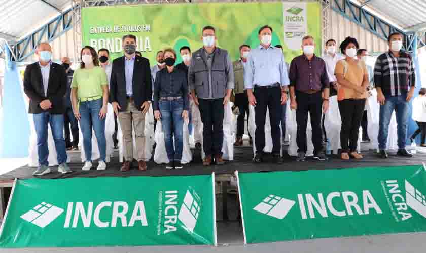Mais de 14 mil títulos entregues a produtores em Ji-Paraná   