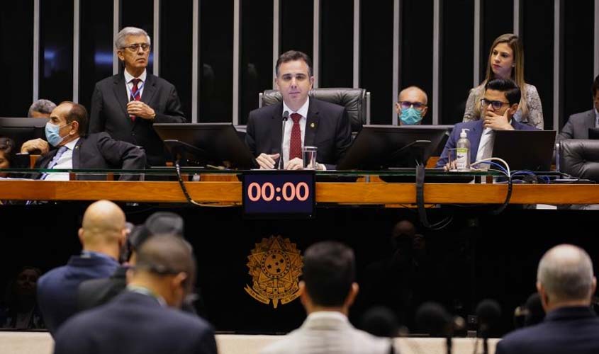 Pacheco afirma que Senado vai votar PEC que viabiliza piso da enfermagem ainda neste ano