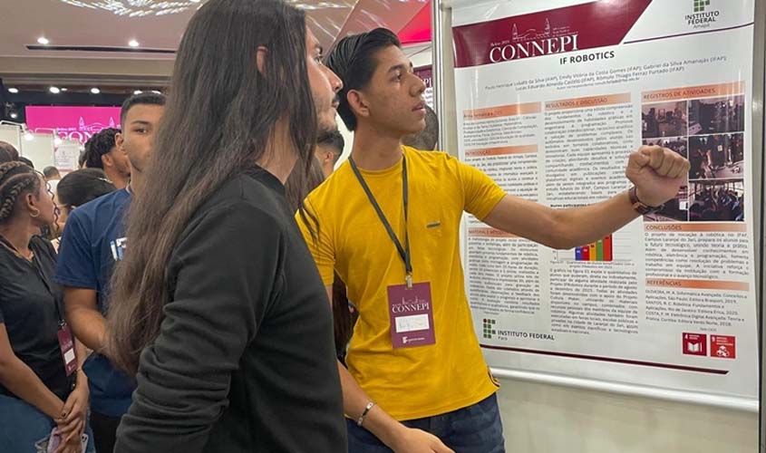 Estagiário da Comunicação cursa Física no Calama