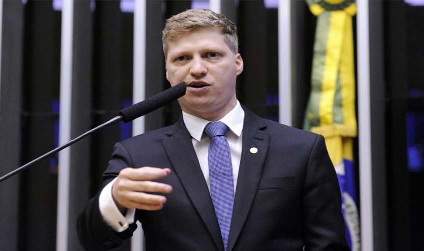 Proposta extingue o pagamento de honorários de sucumbência a advogados públicos