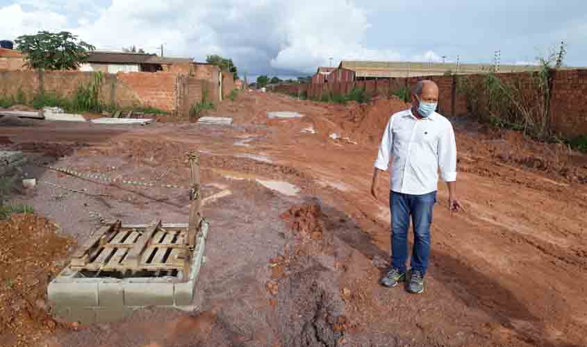 Coronel Chrisóstomo destina R$ 12,4 milhões em emendas para asfaltar ruas de Porto Velho e fiscaliza obras