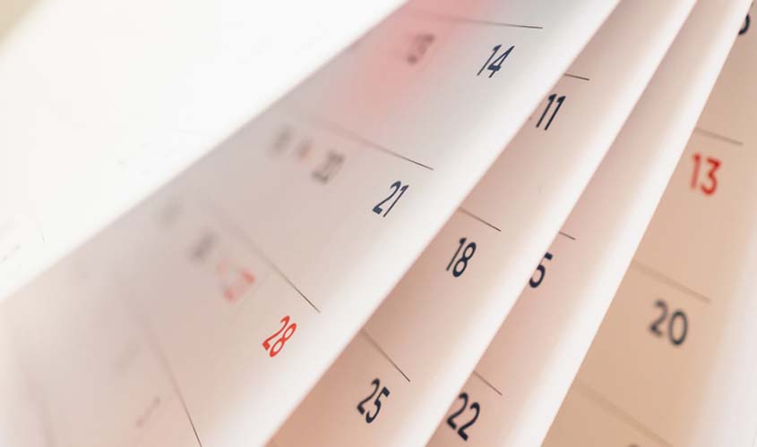 ECT é condenada a pagar honorários em ação sobre férias extinta sem julgamento de mérito