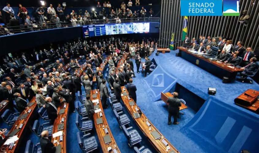 Projeto proíbe questão com viés ideológico no Enem e em concursos