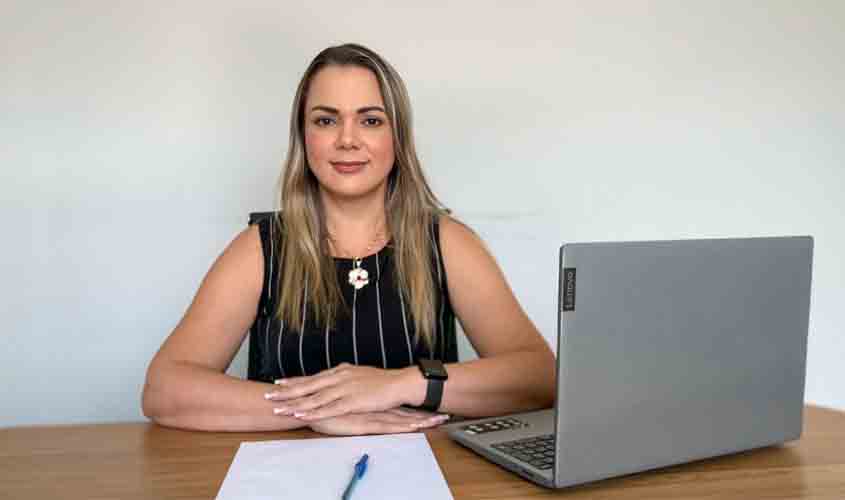 Deputada Cláudia de Jesus repassa R$ 400 mil a prefeitura de Cujubim para compra de motocicletas