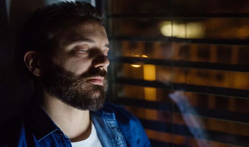 Vigilantes que dormem no trabalho: o que fazer?