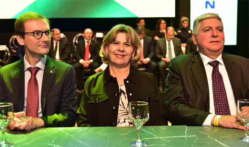 TRT-14 prestigia posse da nova diretoria da OAB/RO para gestão 2025-2027