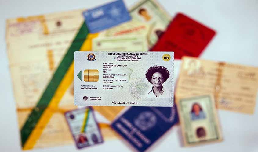 Decreto prepara a implantação do Documento Nacional de Identidade