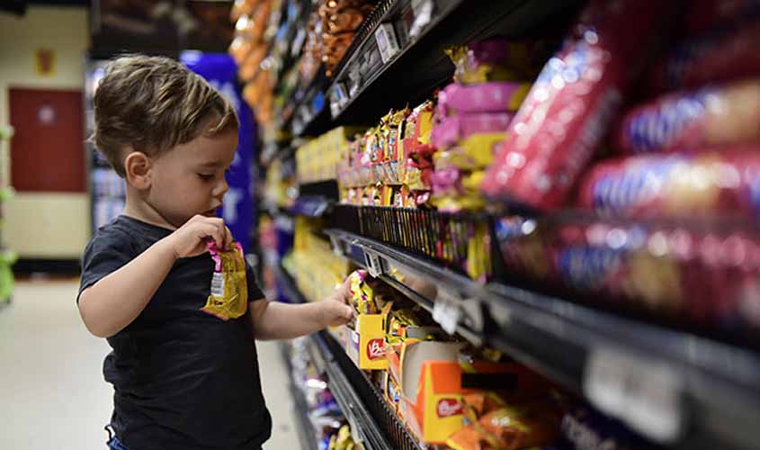 Decisão histórica condenou propaganda de alimentos dirigida ao público infantil