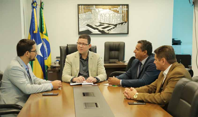 Governo descarta reajuste salarial a servidores