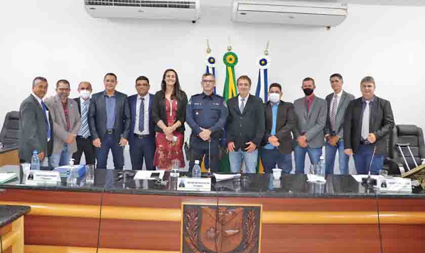 Policiais Militares lotados em do Espigão D’Oeste, são homenageados pelos bons serviços prestados na cidade durante o ano de 2021