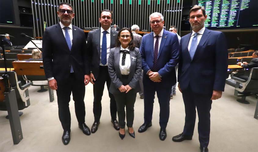 Câmara aprova PL contra golpe do falso advogado em RO