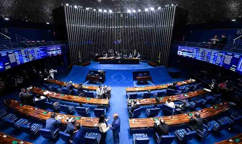 Senadores podem votar mudanças no Prouni nesta terça-feira