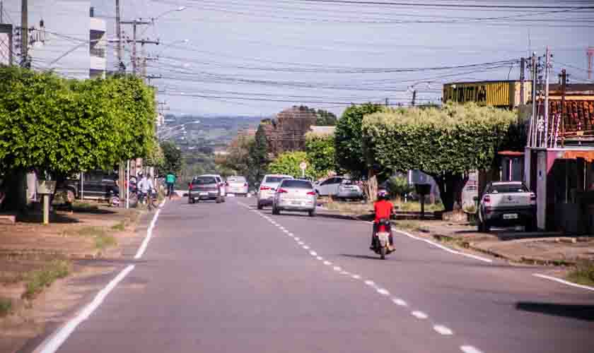 AMT conclui sinalização da rua Teresina